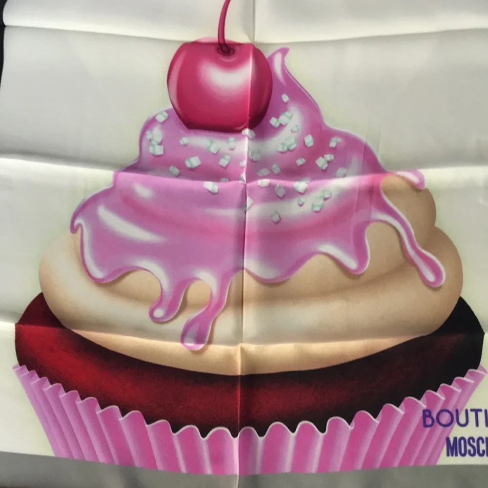 Boutique Moschino Cupcake Scarf 100% Silk Made in Italy NWT